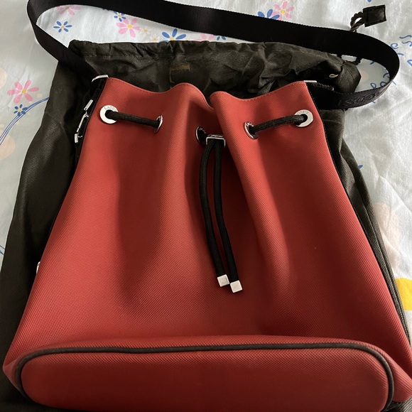 Lacoste vintage bucket bag. - Picture 5 of 8